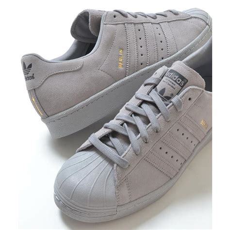 adidas superstar grijs suede berlin